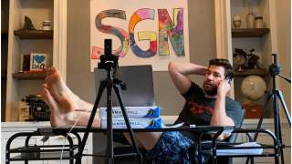 Some Good News Johna Krasinskiego