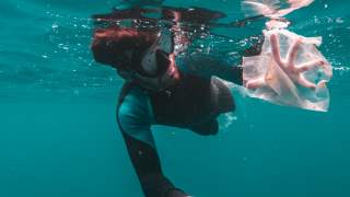 Startup znalazł sposób na plastik z oceanu