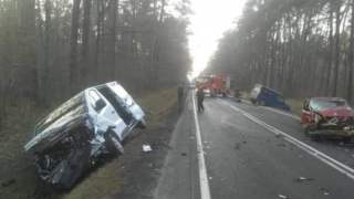 Gwiazdor disco-polo poważnie ucierpiał w wypadku samochodowym.