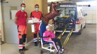 Nadia Totoń to dzielna dziewczynka z nowotworem, która pomaga innym chorym.