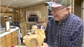 Jim Annis i jego pracownia drewnianych zabawek.