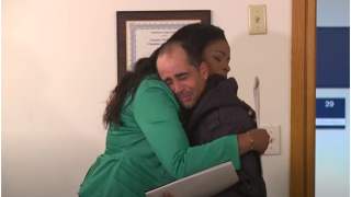 Bezdomny otrzymał prezent lepszy od pieniędzy