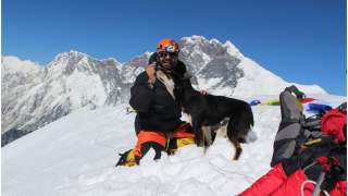 Ten pies jako pierwszy w historii zdobył siedmiotysięcznik