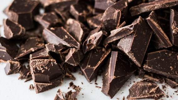 Awaria w fabryce czekolady sprawiła, że miasteczko zasypał "kakaowy śnieg"