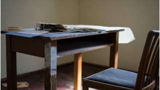 Stół skrywał w sobie niezwykle wartościową tajemnicę