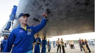 Chris Ferguson zrezygnował z lotu w kosmos by być na ślubie córki