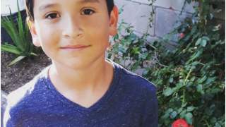 Chłopiec postanowi wymyślić pomysł na biznes, by pomóc swojej bezdomnej rodzinie