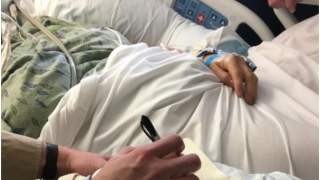 Kobieta poprosiła o kartkę papieru