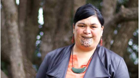 Nanaia Mahuta nową minister Nowej Zelandii. Jej twarz zdobi tatuaż moko, co oznacza wyjątkowy symbol?