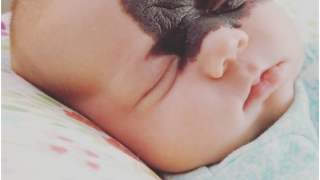 Dziewczynka urodziła się z nietypowym znamieniem na twarzy. Internauci okrzyknęli ją współczesnym "Batmanem"