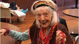 Kobieta w wieku 102 lat pokonała dwókrotnie koronawirusa